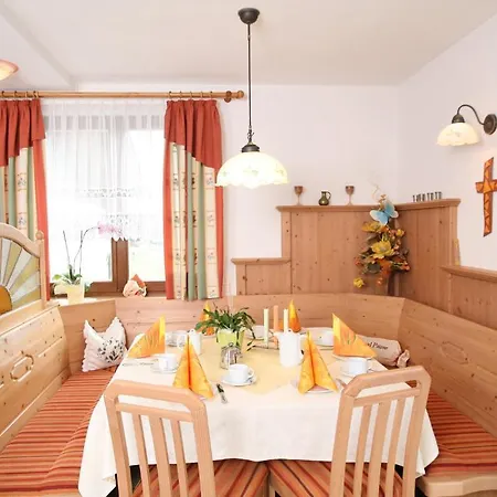 Gastehaus Ortner Guest house Liesing