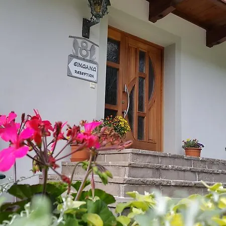 Gaestehaus Ortner 4*