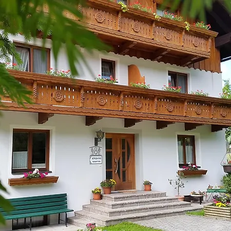 Gaestehaus Ortner Pensionat Liesing