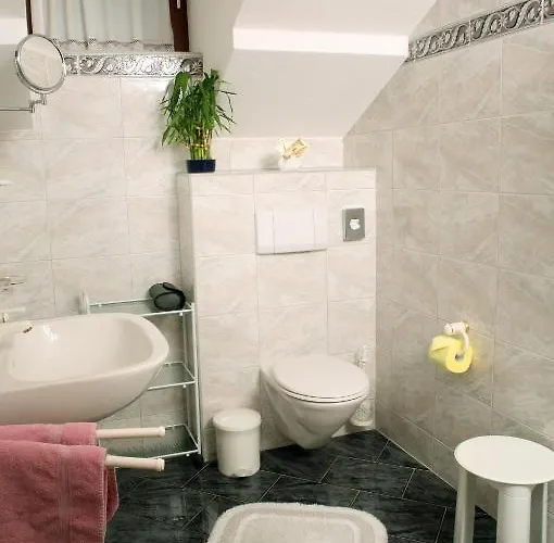 Guest house Gastehaus Ortner 4*